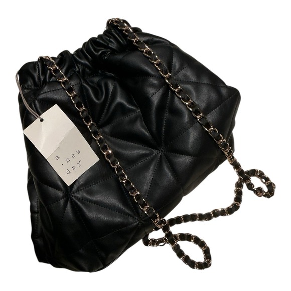 A New Day - Rouched Chain Crossbody Bag - Quilted Faux Leather - Picture 2 of 6